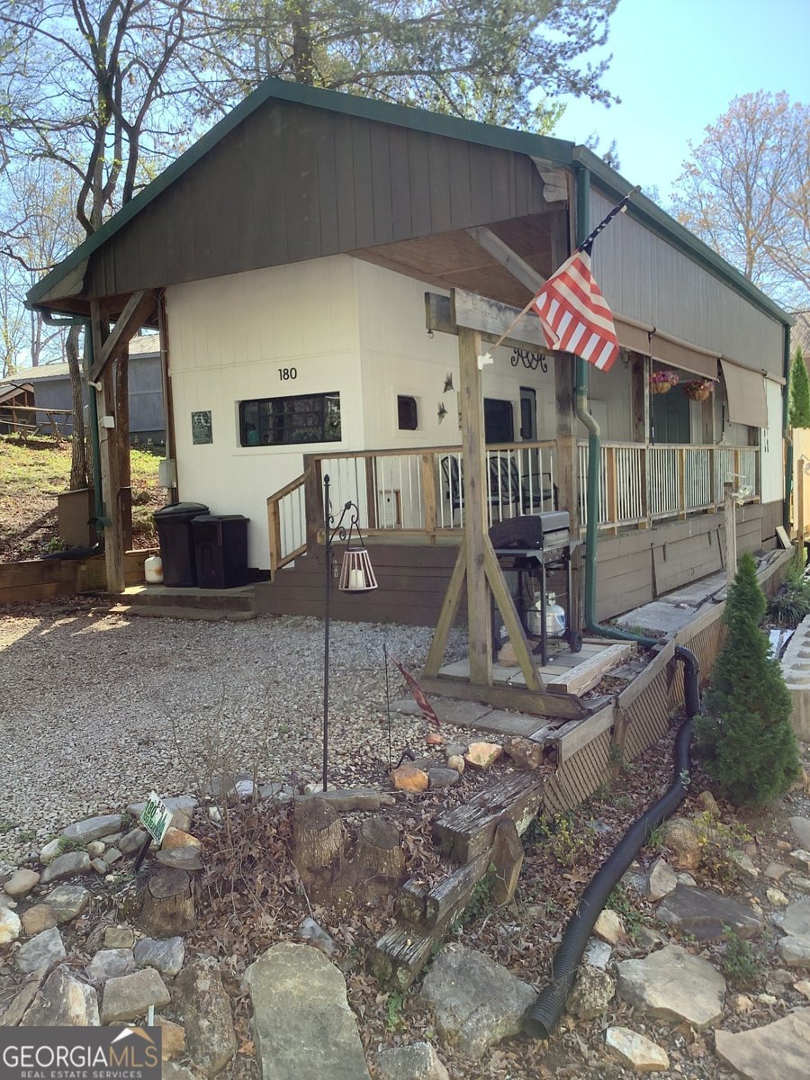180 Yogi Bear Boulevard Cleveland - 1