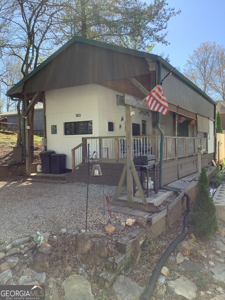 180 Yogi Bear Boulevard Cleveland - 2