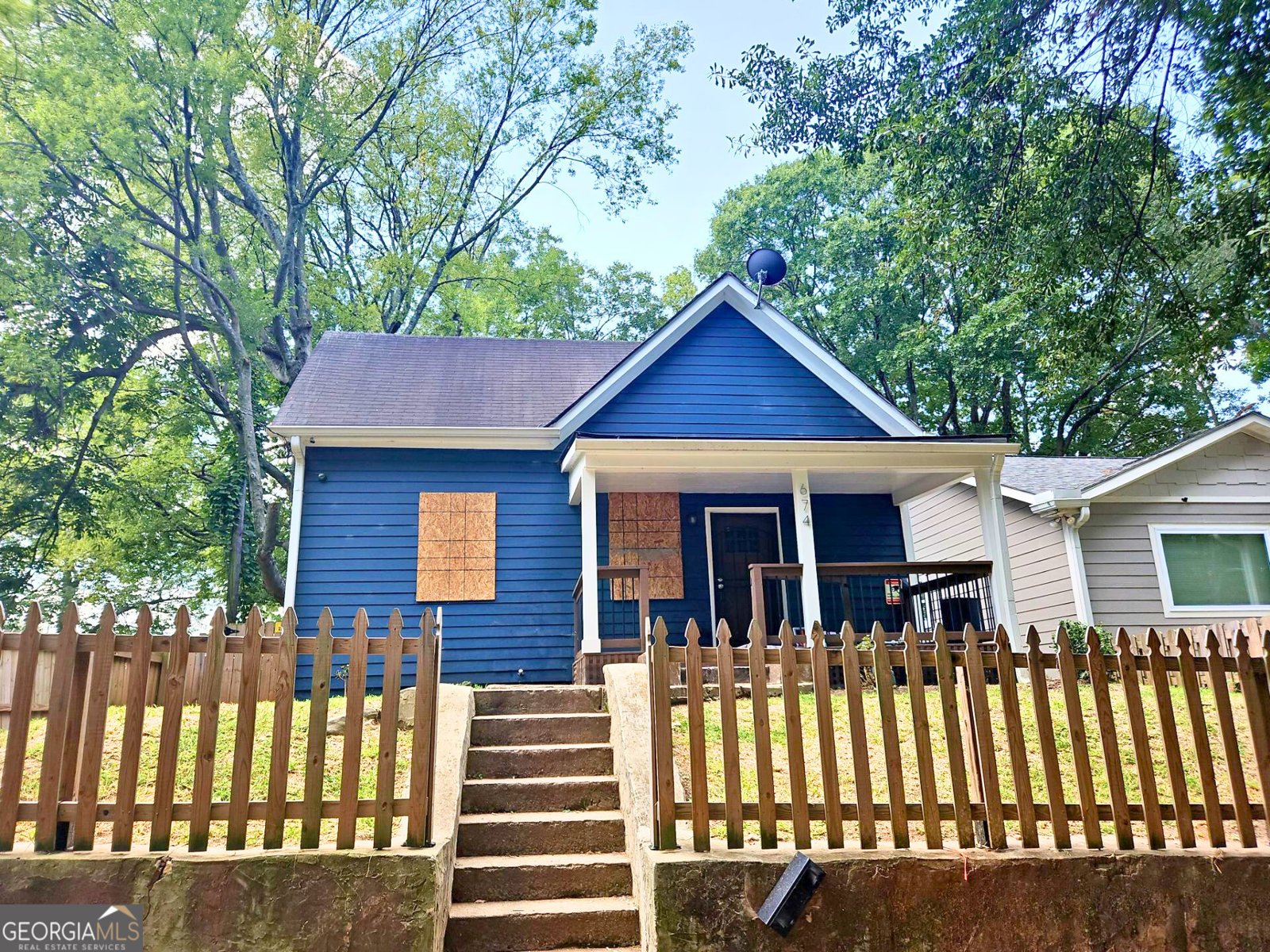 674 Jett Street Atlanta - 1