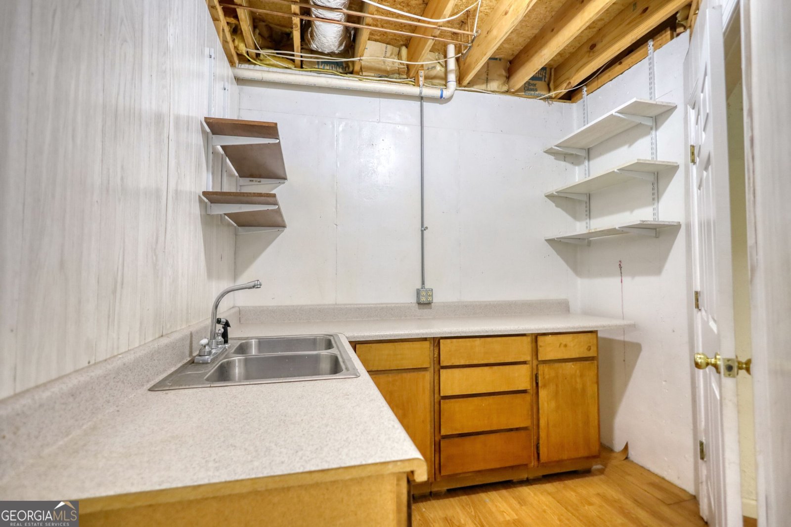 1660 Weems Road Locust Grove - 44
