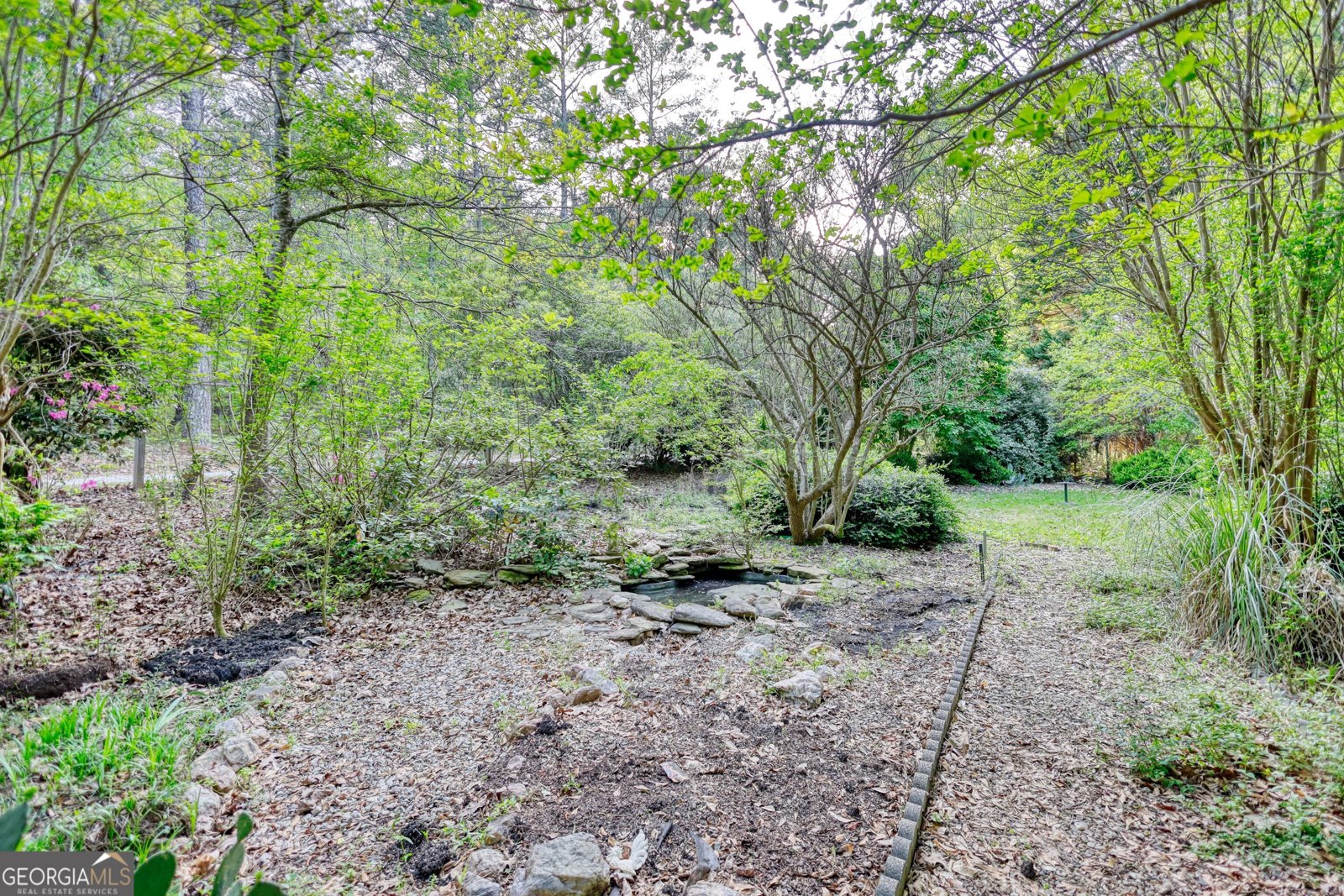 1660 Weems Road Locust Grove - 63