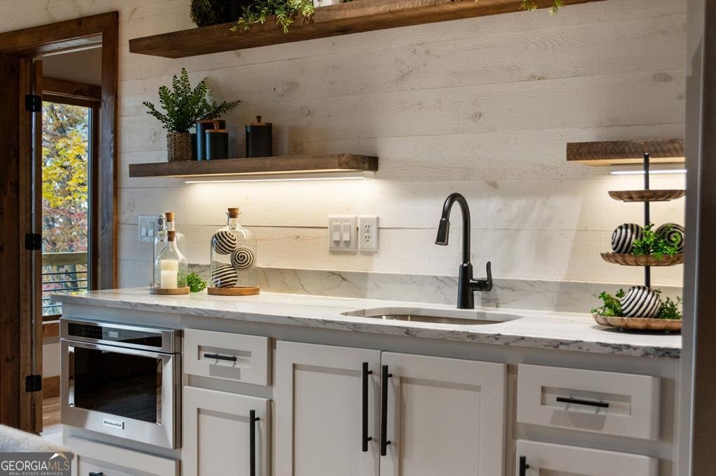 225 Grand Vista Drive Blue Ridge - 78