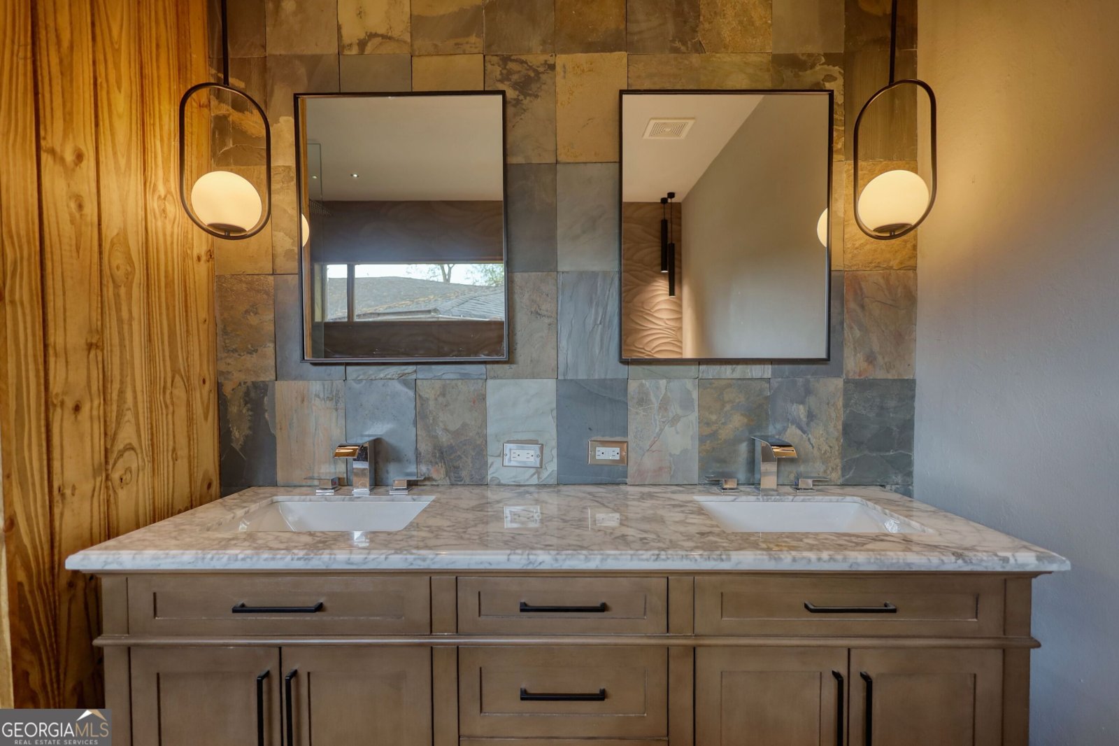 151 Rockmart Drive Atlanta - 41