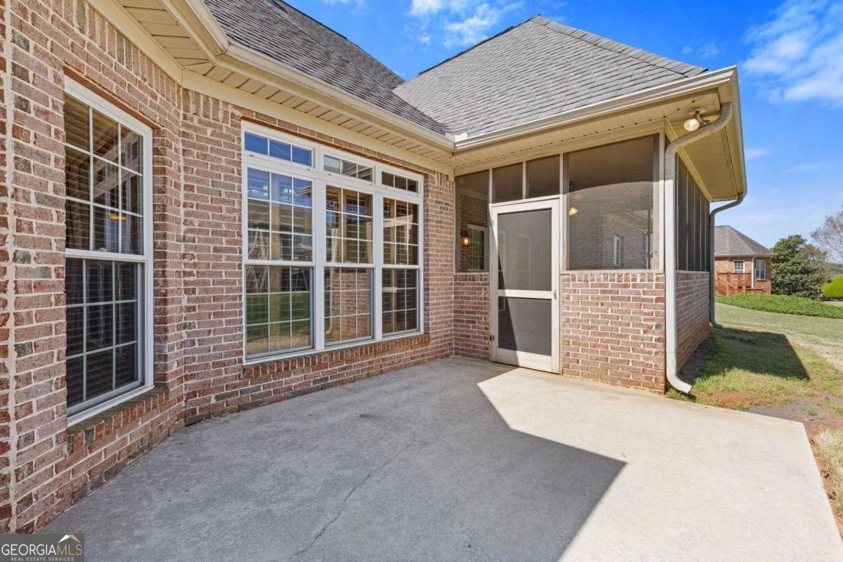 755 Peninsula Overlook Hampton - 32