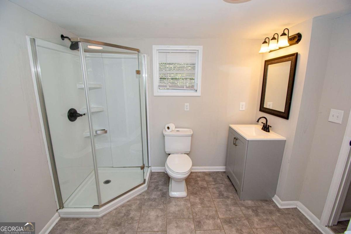 226 Vine Street Athens - 14