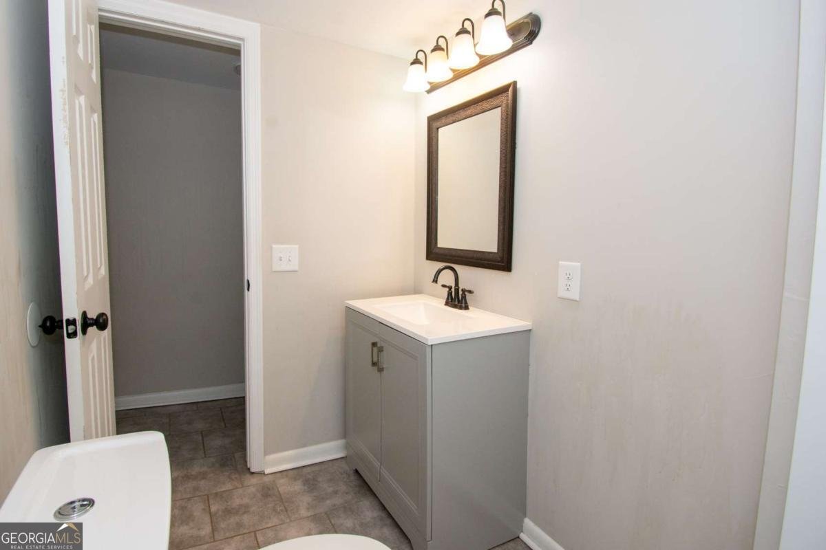 226 Vine Street Athens - 17