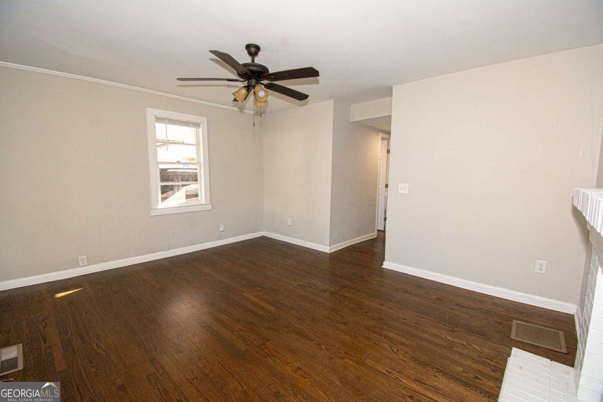 226 Vine Street Athens - 5
