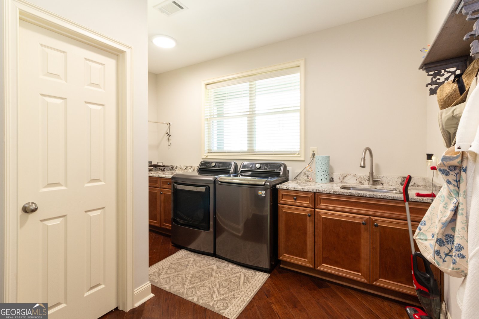 145 Carrington Lane Brooks - 100