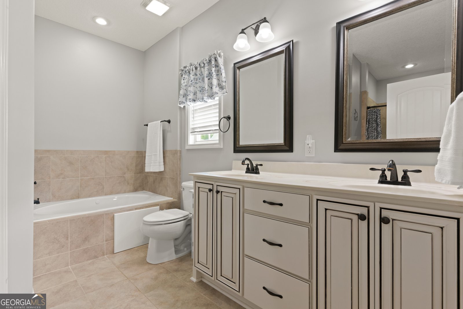 547 Freedom Trail Brunswick - 16