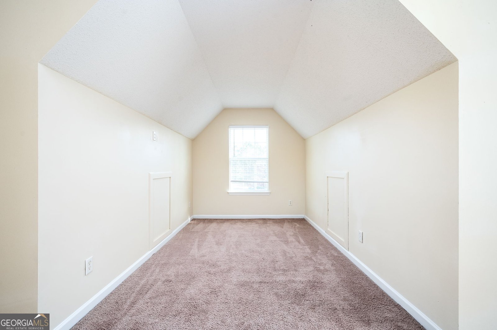 325 Othello Drive Hampton - 17