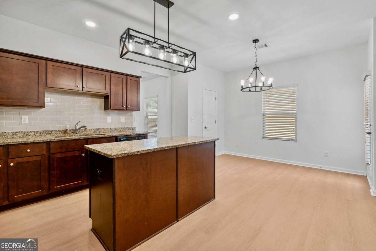 7431 Saint David Street Fairburn - 18