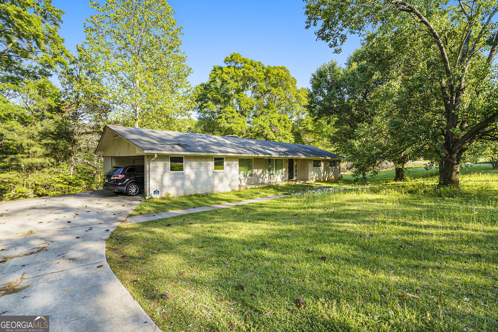 3150 Stonewall Tell Road Atlanta - 1