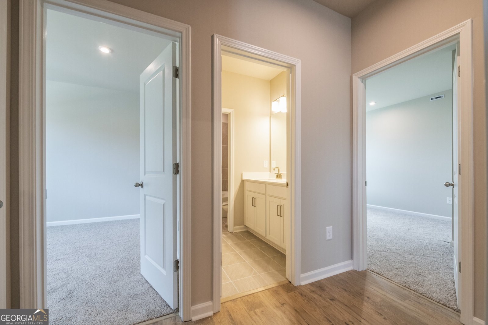 4082 Adler Circle Buford - 39
