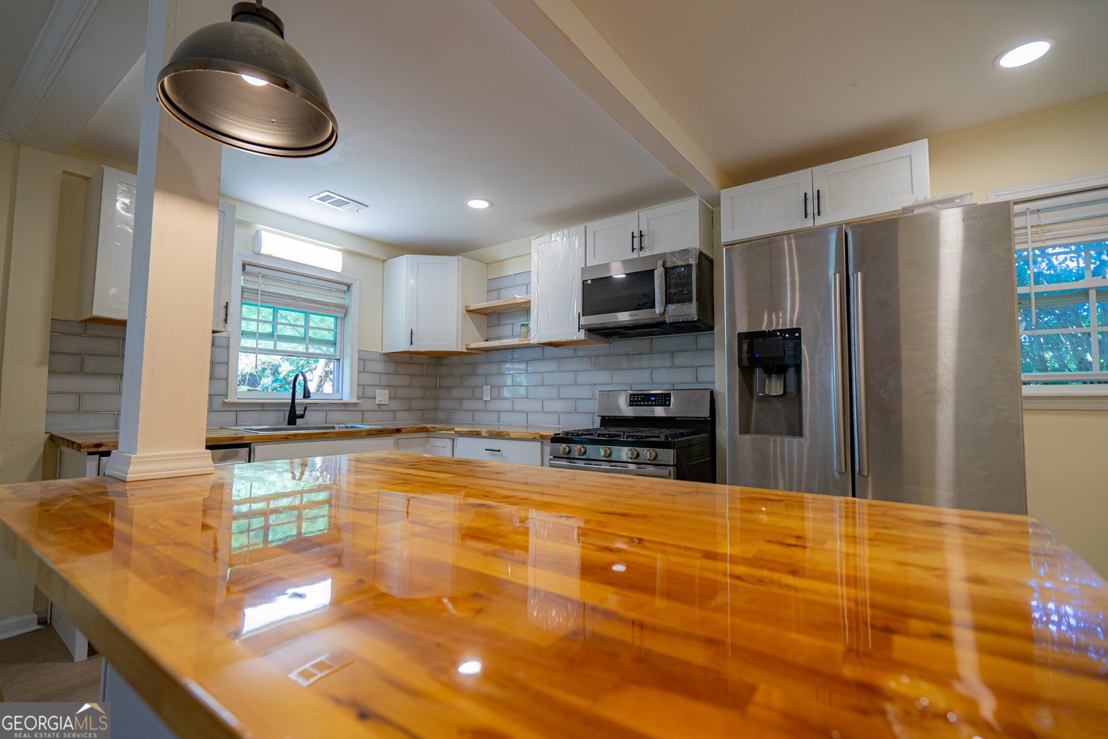 466 Lake Drive Hapeville - 4