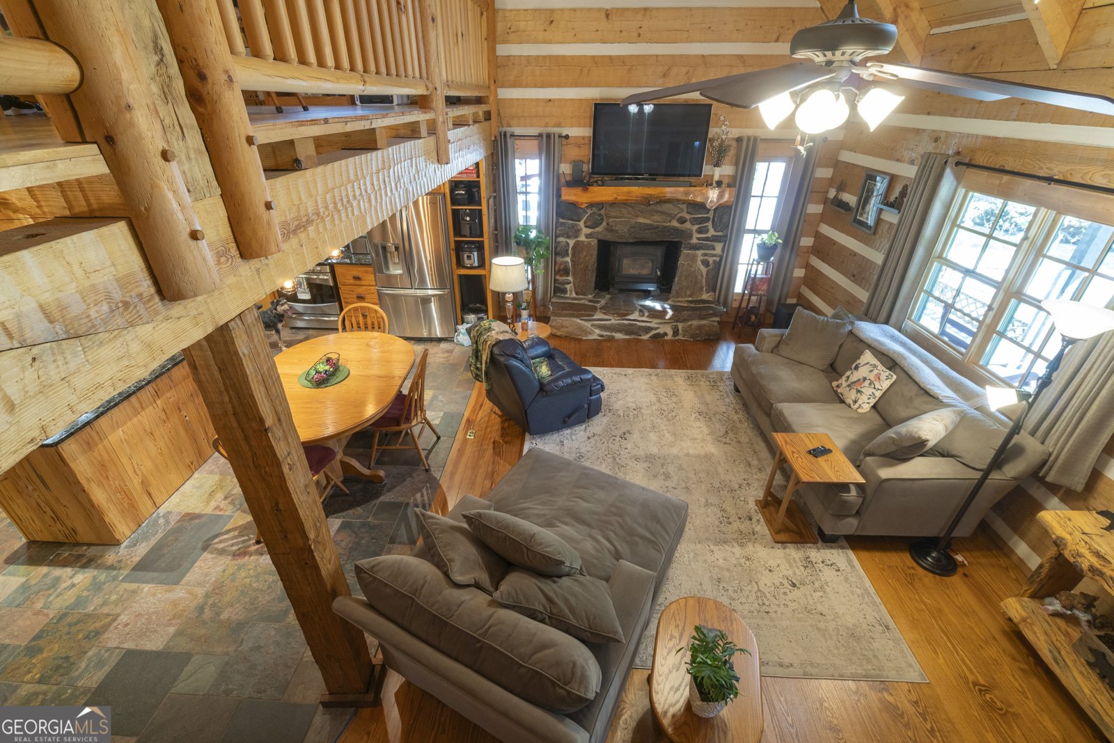 1323 Hooper Road Cleveland - 28
