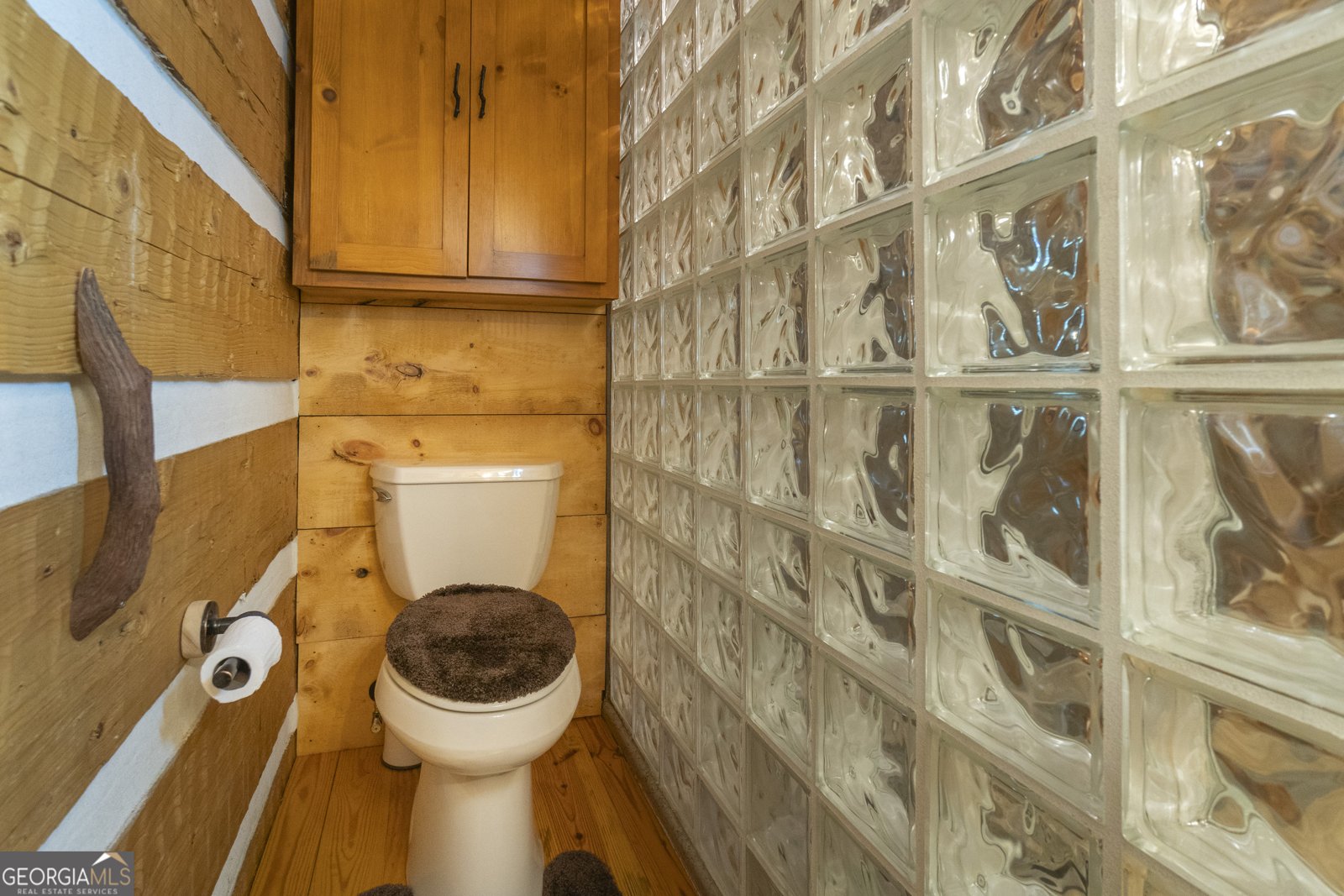1323 Hooper Road Cleveland - 3