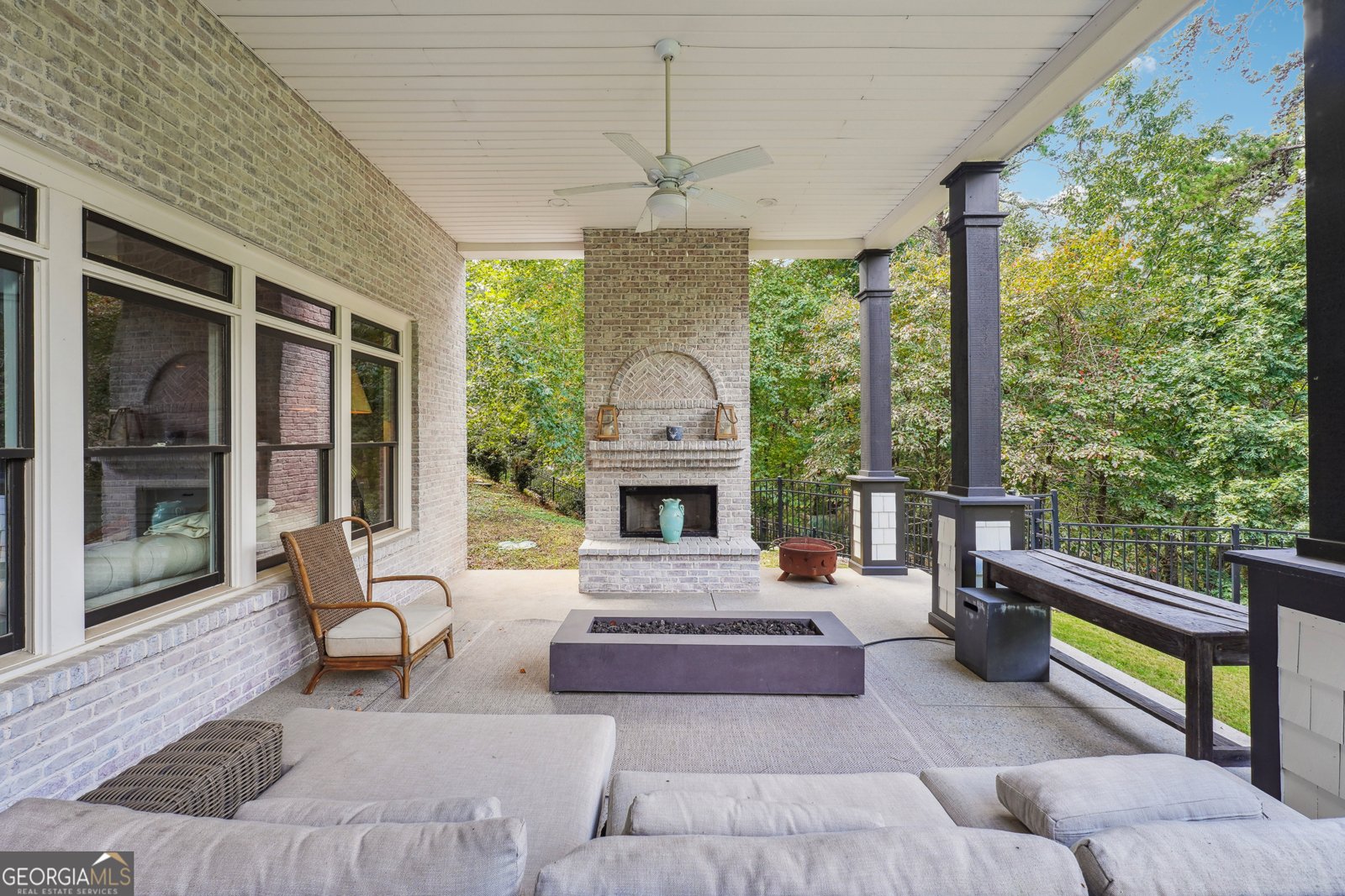 21 Edgewater Drive Cartersville - 76
