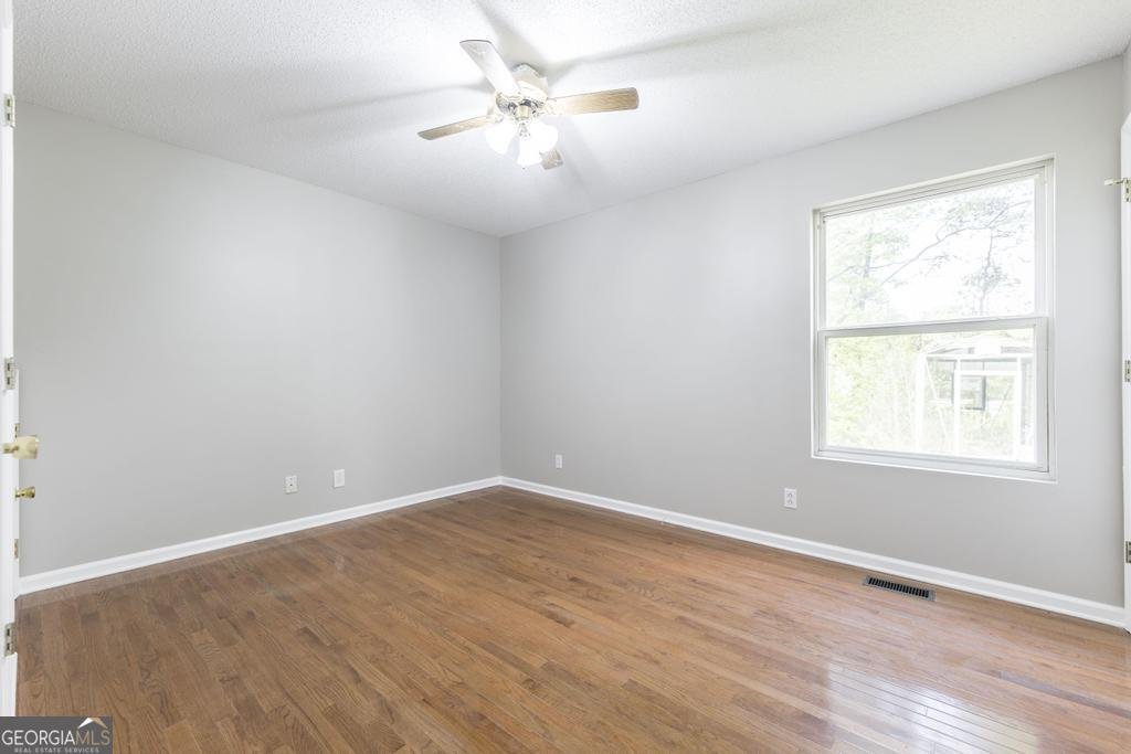 107 Waldorf Drive Perry - 31
