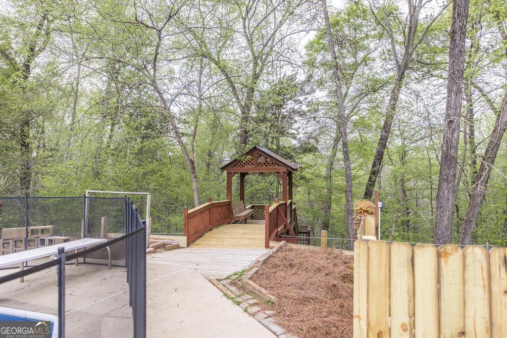107 Waldorf Drive Perry - 52