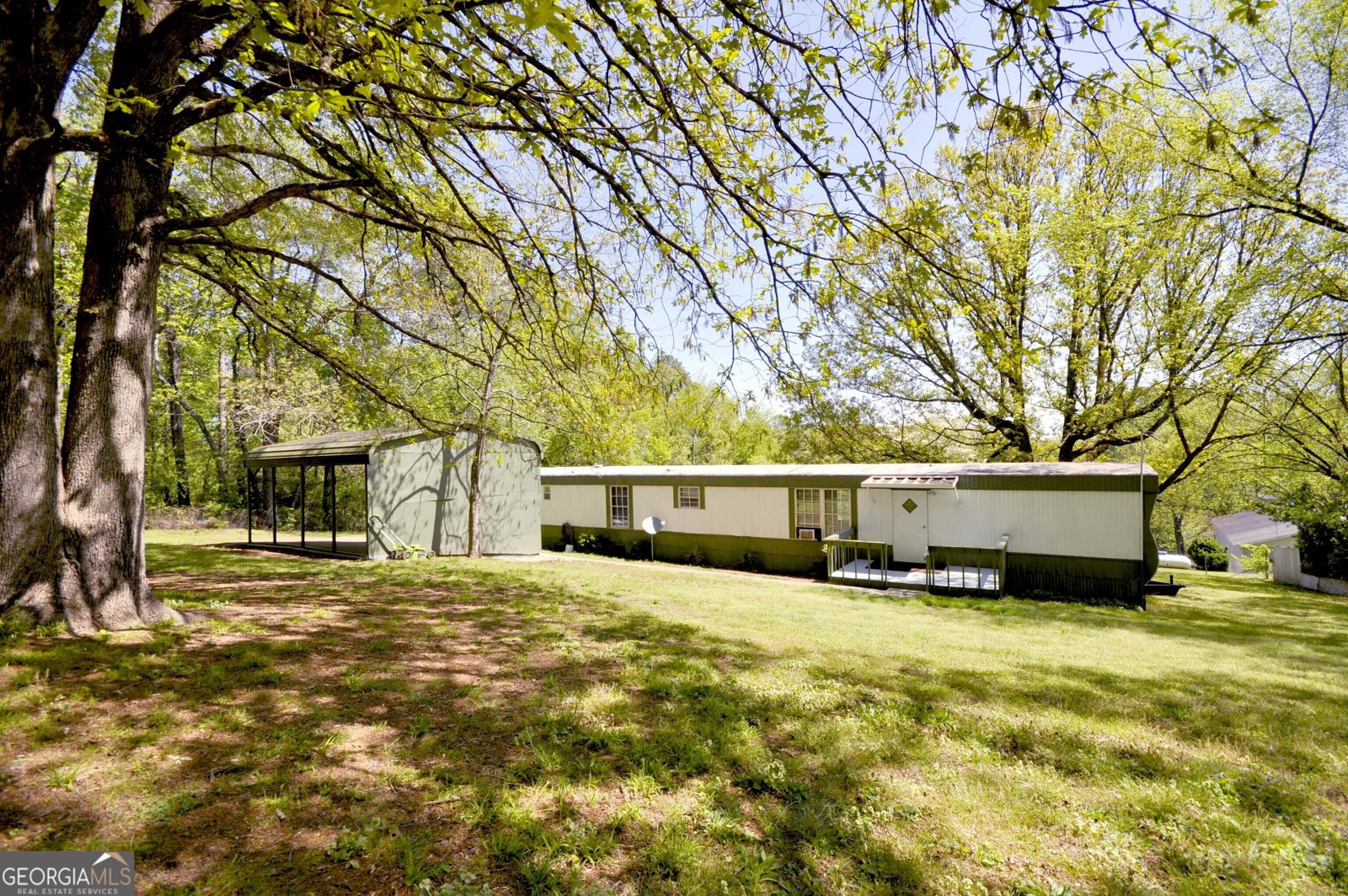 725 Schmidt Road Rossville - 1