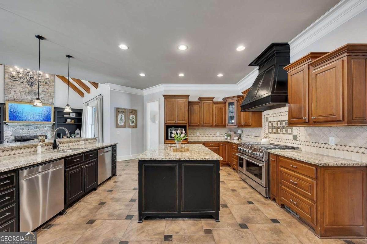 921 Accipiter Way Ball Ground - 17