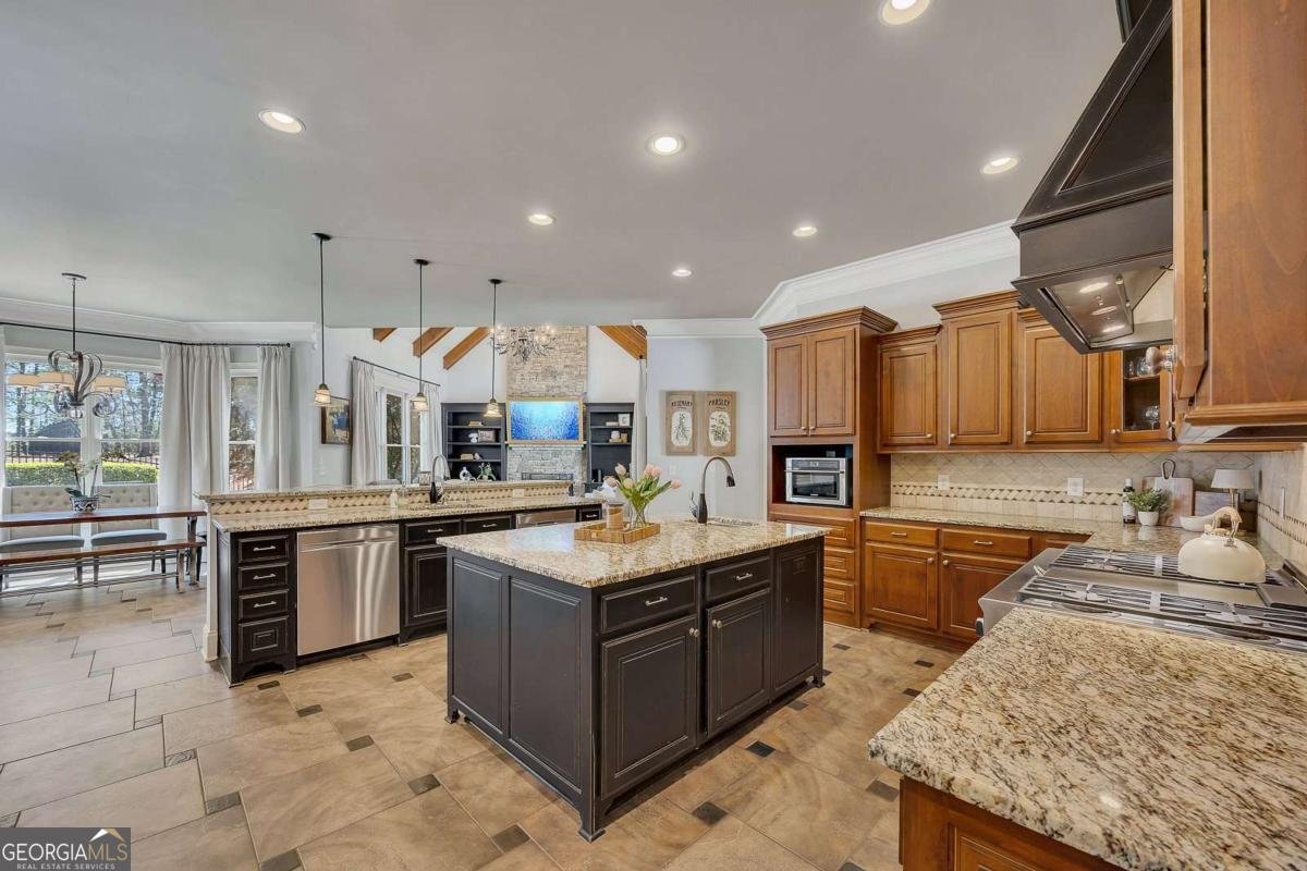 921 Accipiter Way Ball Ground - 18