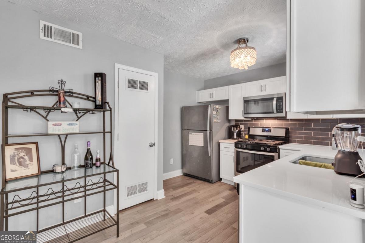 2998 Kenville Lane Decatur - 8