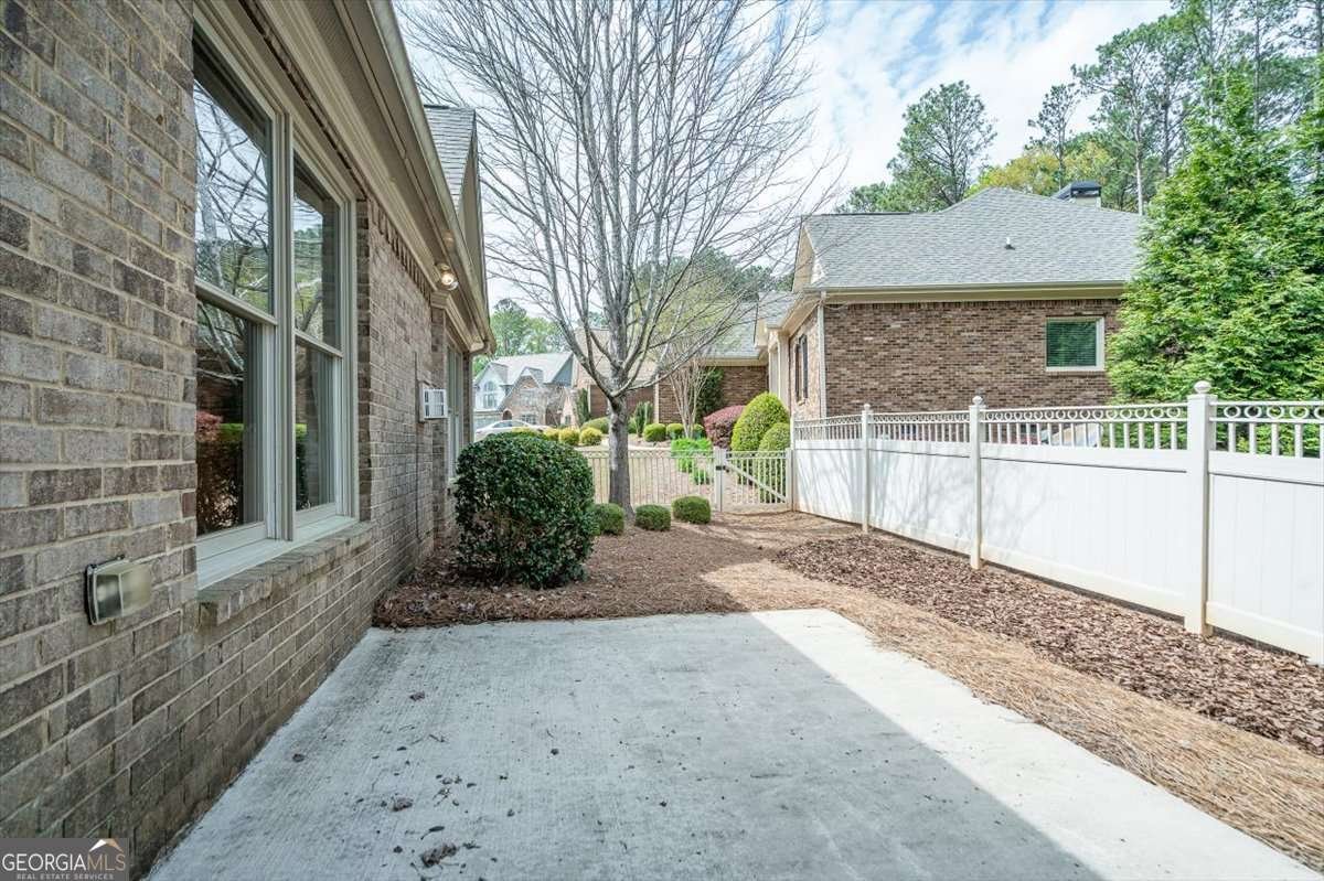 1786 Cambridge Square Watkinsville - 16