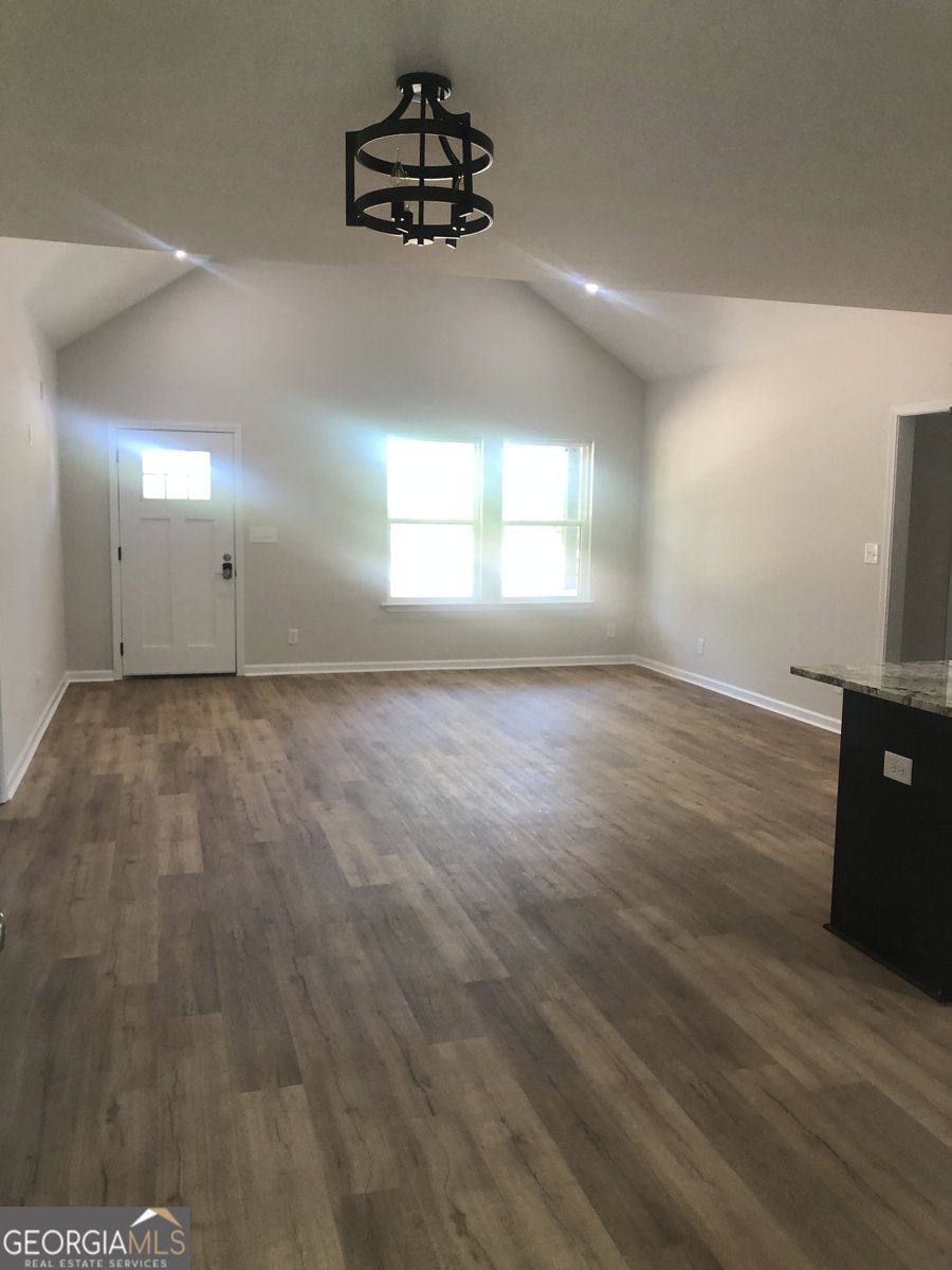 2303 12th Avenue Valley - 14