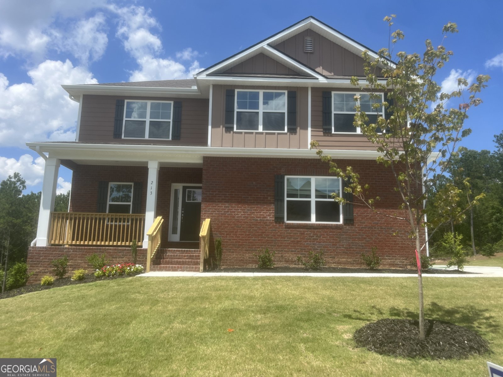 213 Shoreline Way Macon - 1