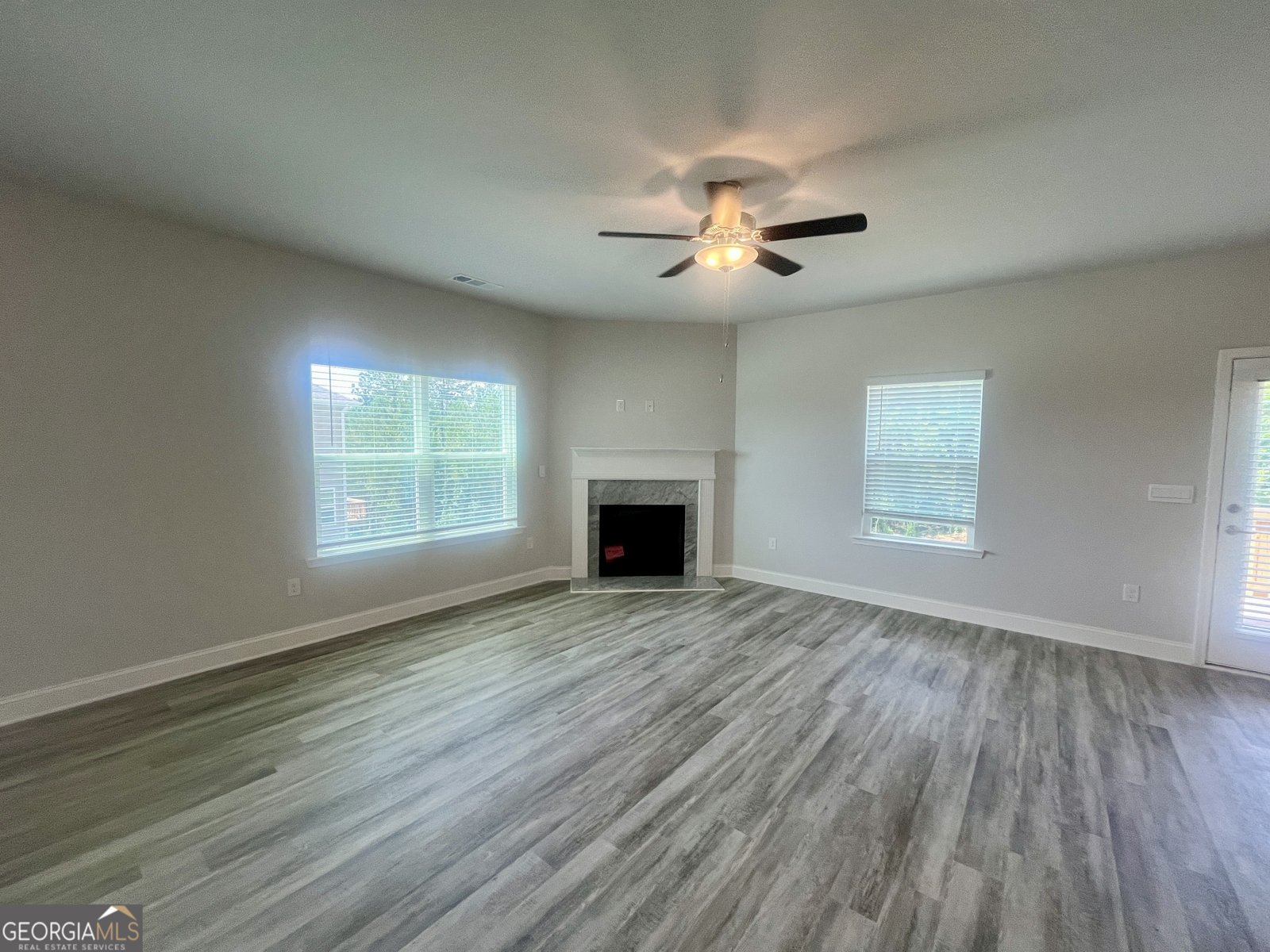 213 Shoreline Way Macon - 10