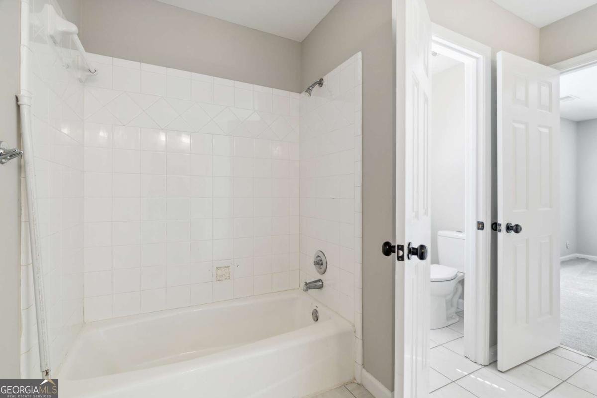 1755 Pinetree Pass Lane Lilburn - 30