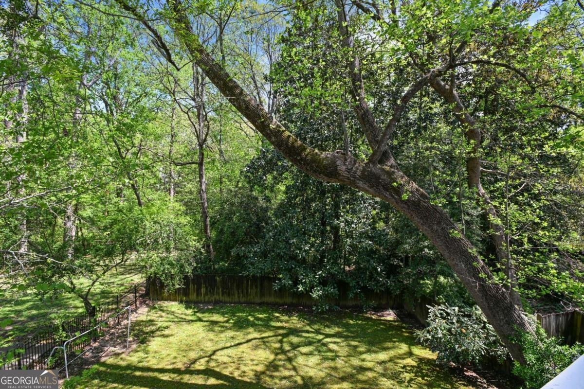 2585 Acorn Avenue Atlanta - 9