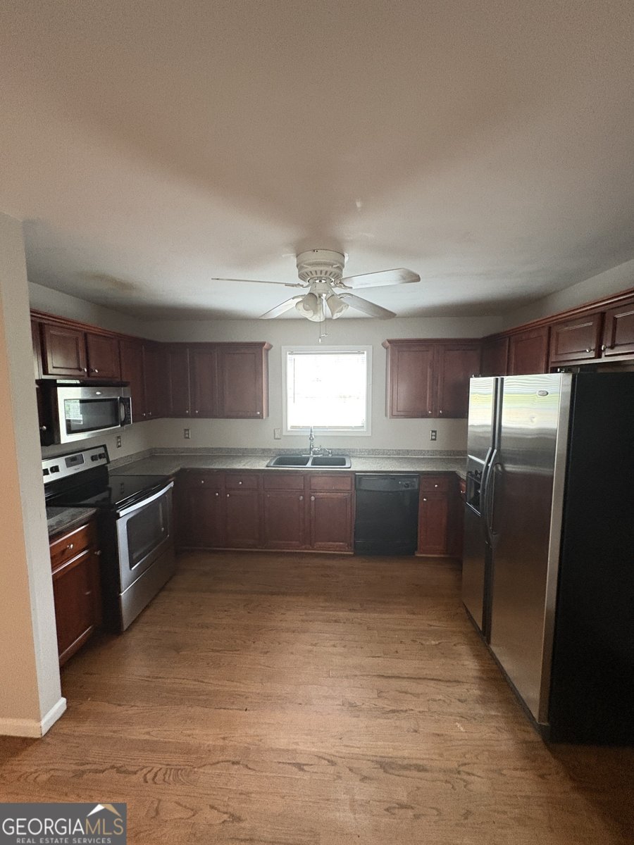 1232 Memorial Drive Atlanta - 5
