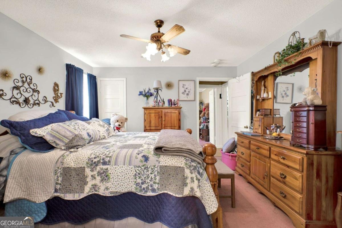 718 Reeves Station Road Calhoun - 37