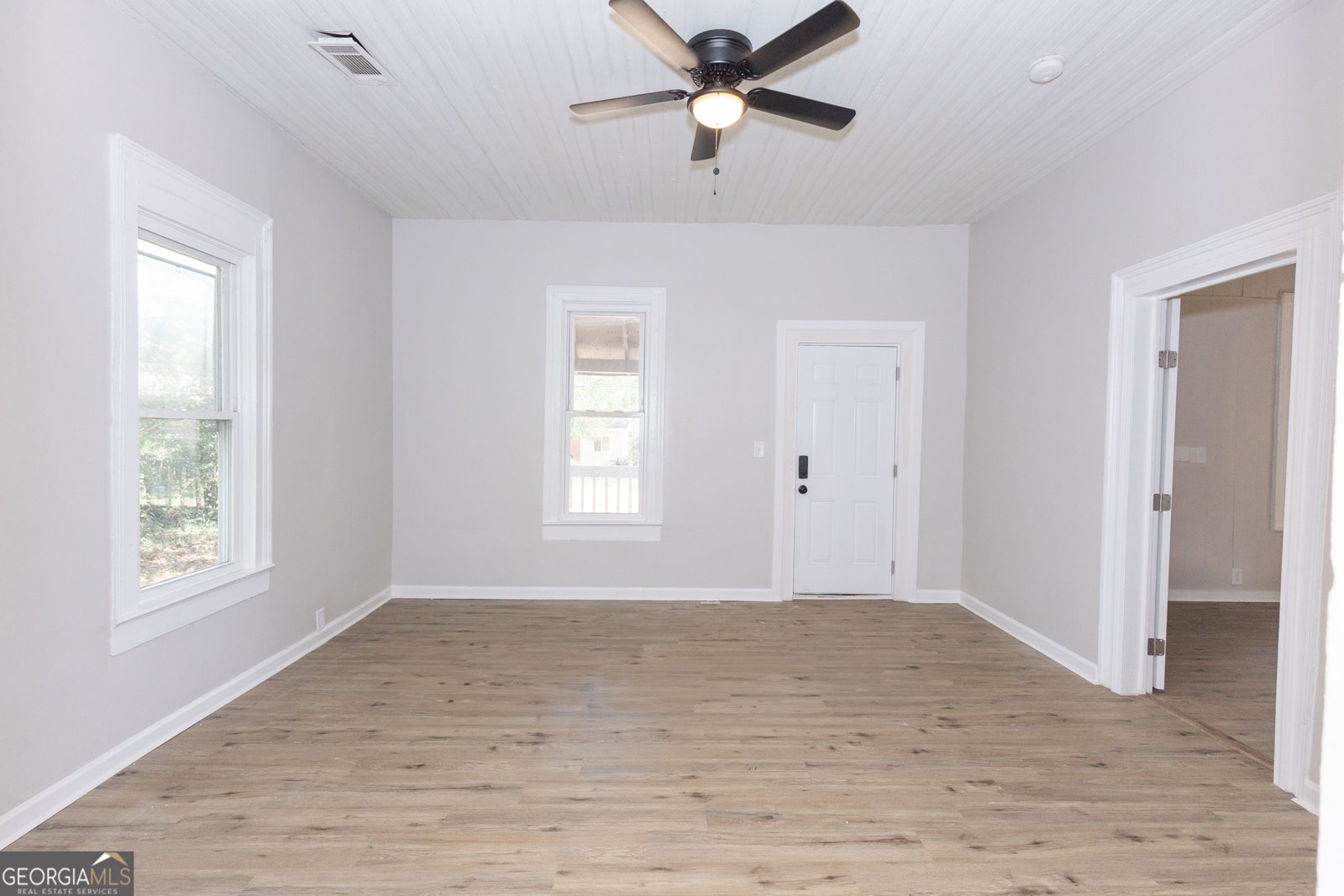 218 Tinsley Street Griffin - 6