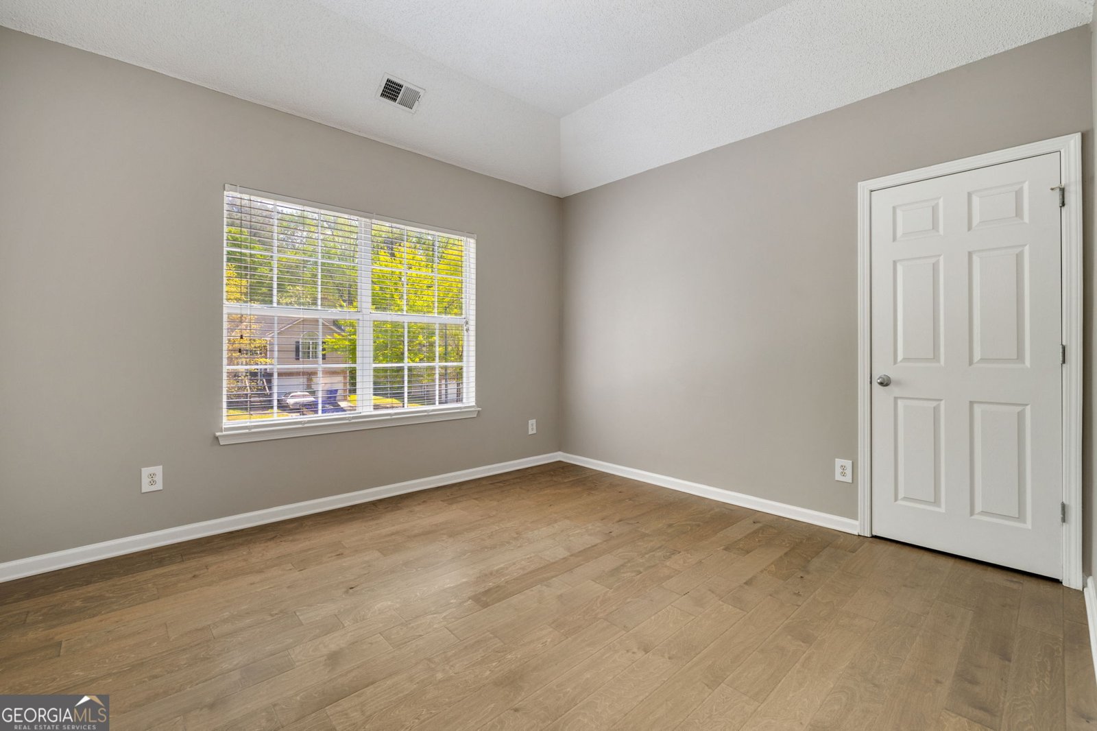 3571 Oakshire Way Atlanta - 30