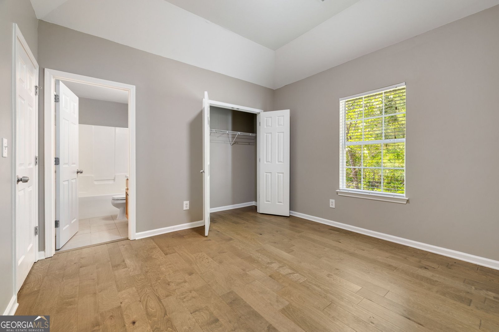 3571 Oakshire Way Atlanta - 35