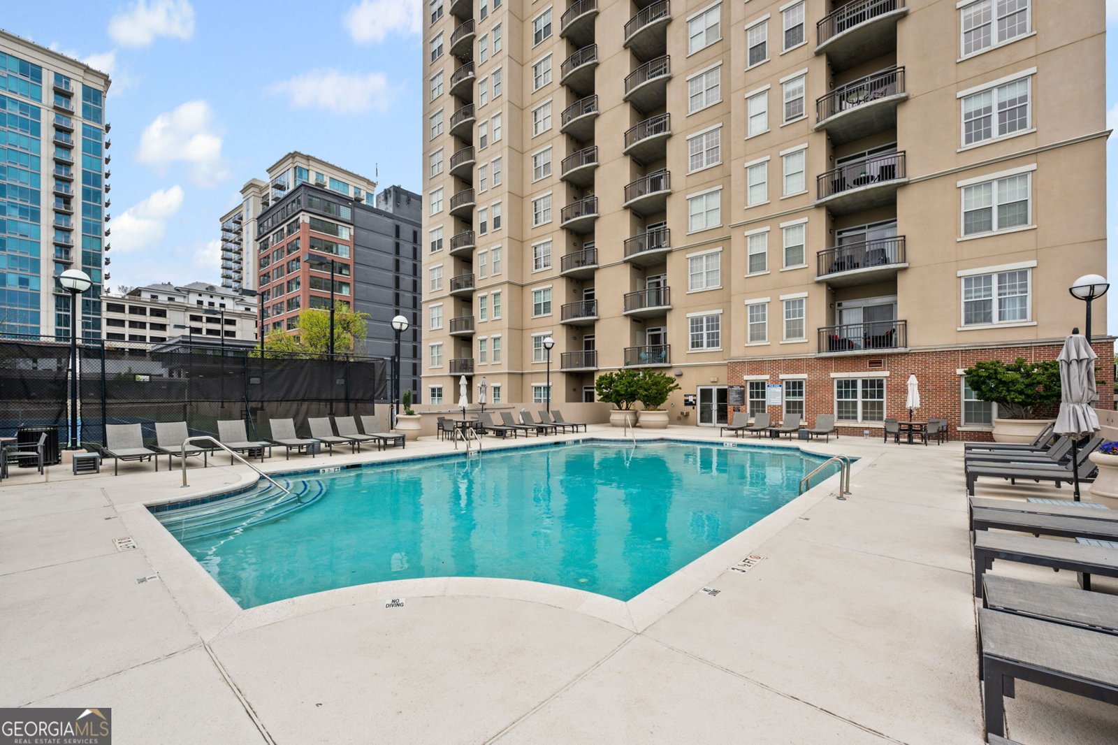 325 PACES FERRY Road Atlanta - 18