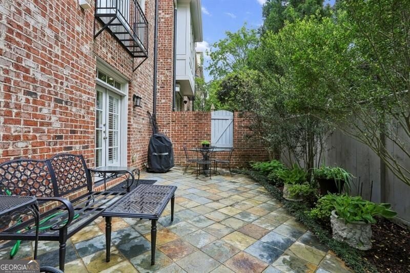 3707 Peachtree Road Atlanta - 36