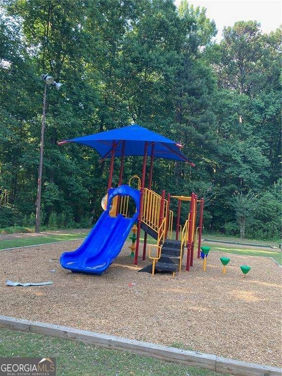 812 Seasons Parkway Norcross - 12