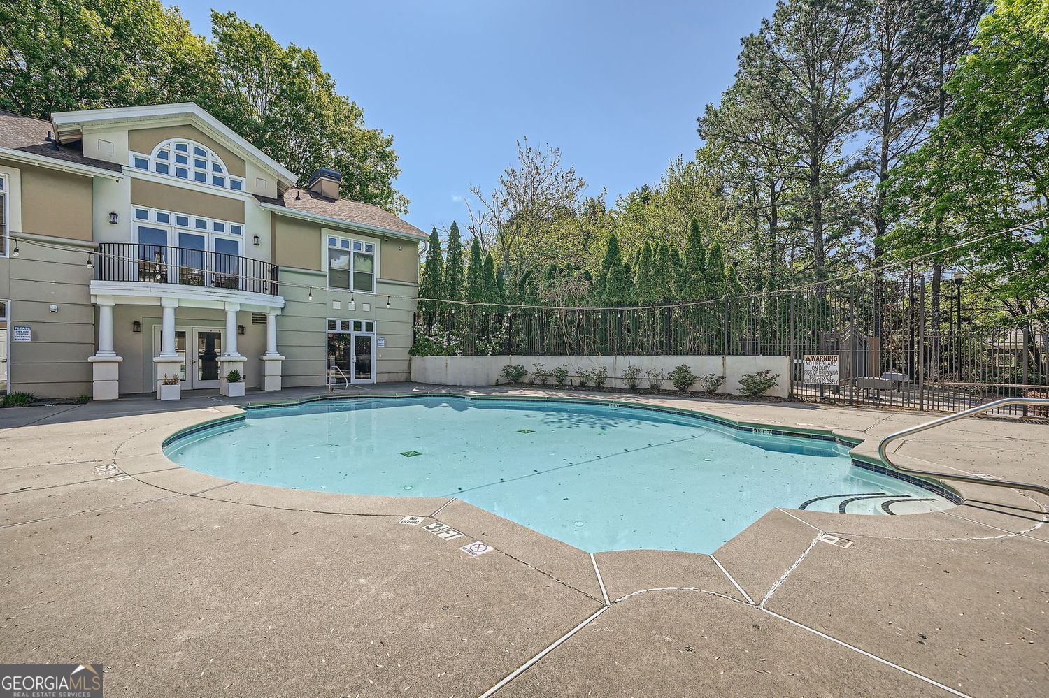2700 Pine Tree Road Atlanta - 24