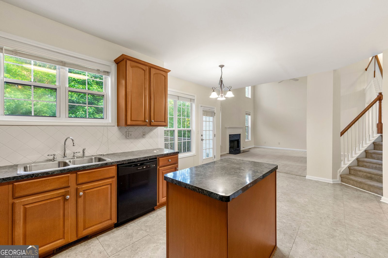 6281 Vinings Vintage Drive Mableton - 14