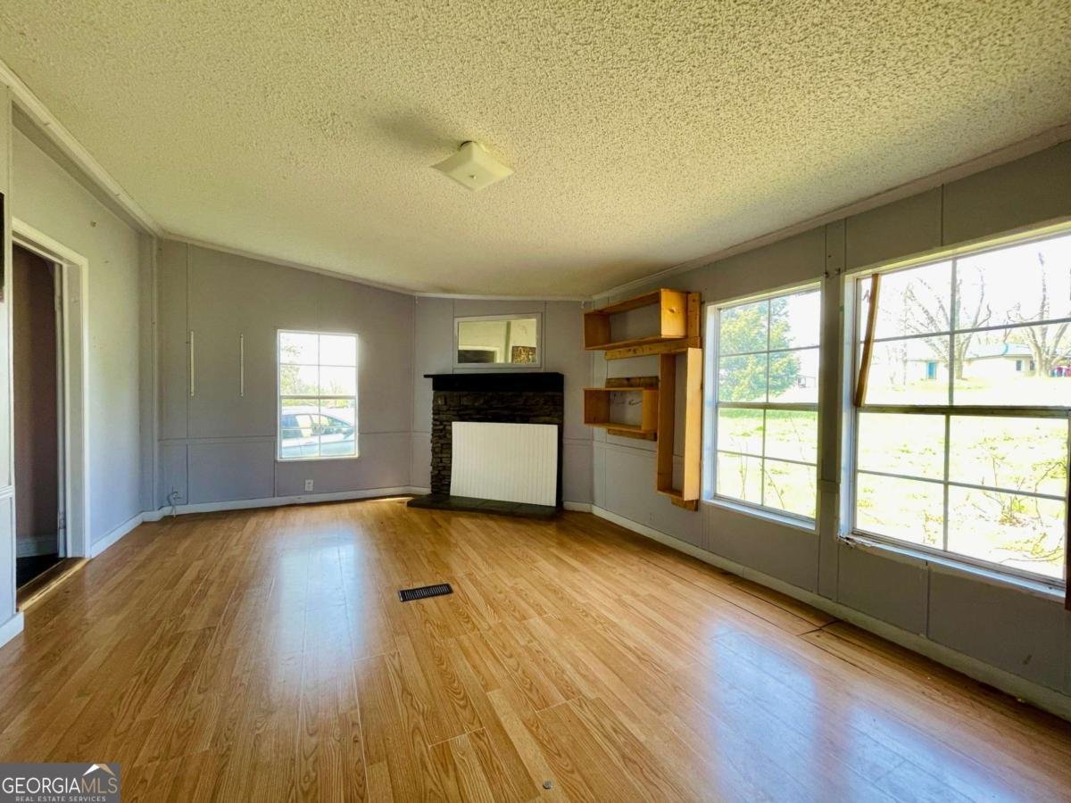 1546 Bob Mann Road Maysville - 9