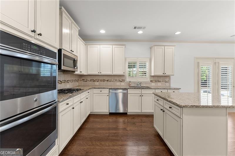550 Eldridge Drive Suwanee - 10