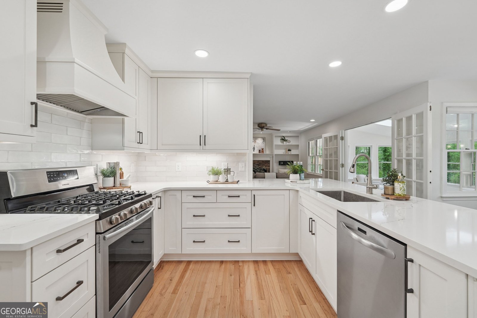 3988 Dover Avenue Alpharetta - 22