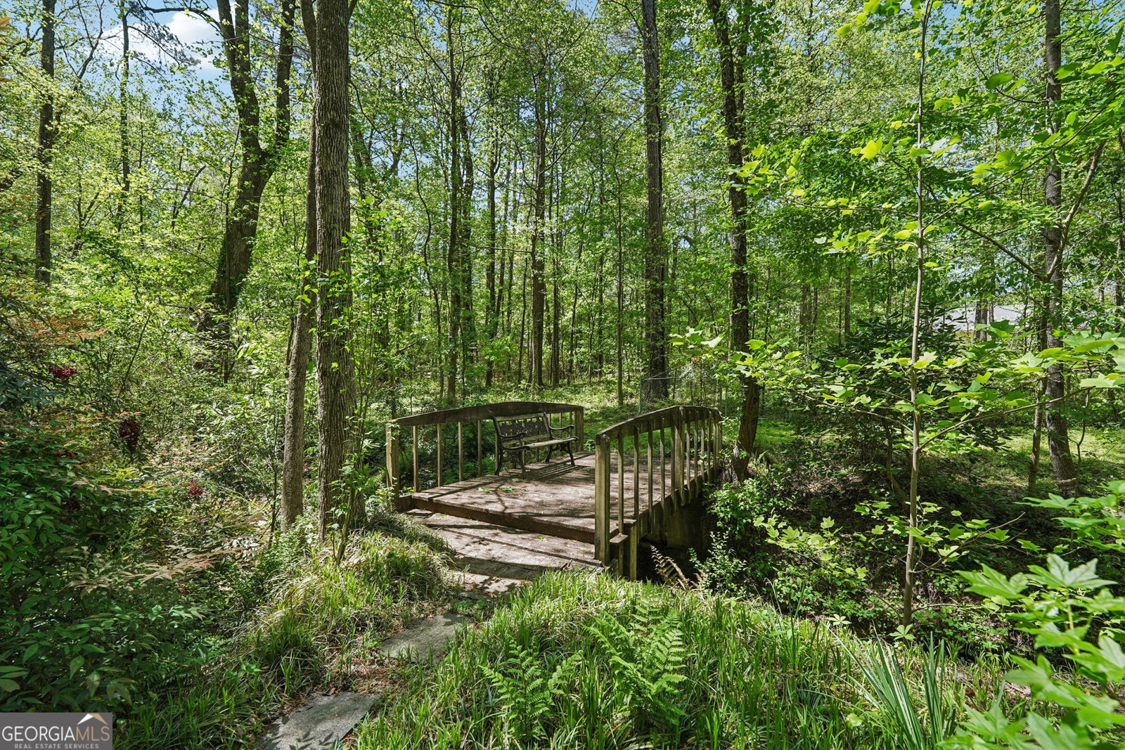 3988 Dover Avenue Alpharetta - 45