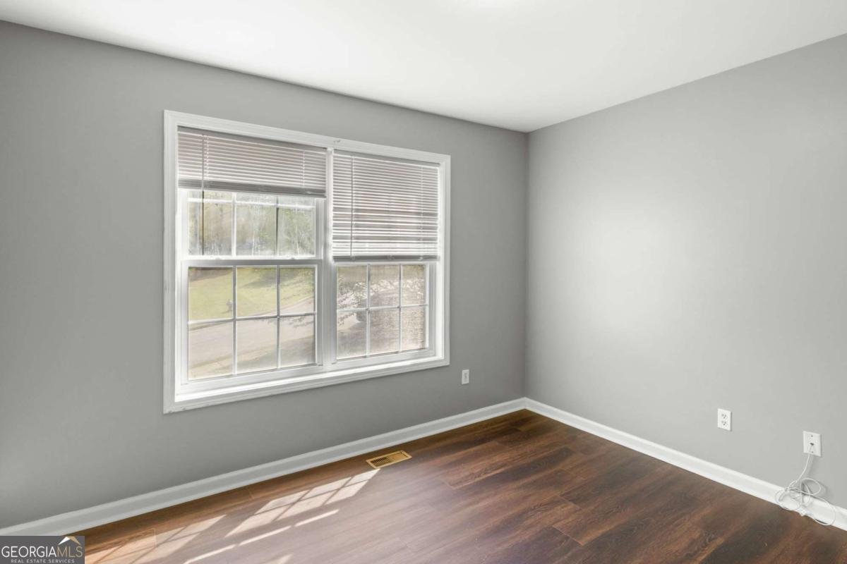 6332 Fairoaks Place Douglasville - 22