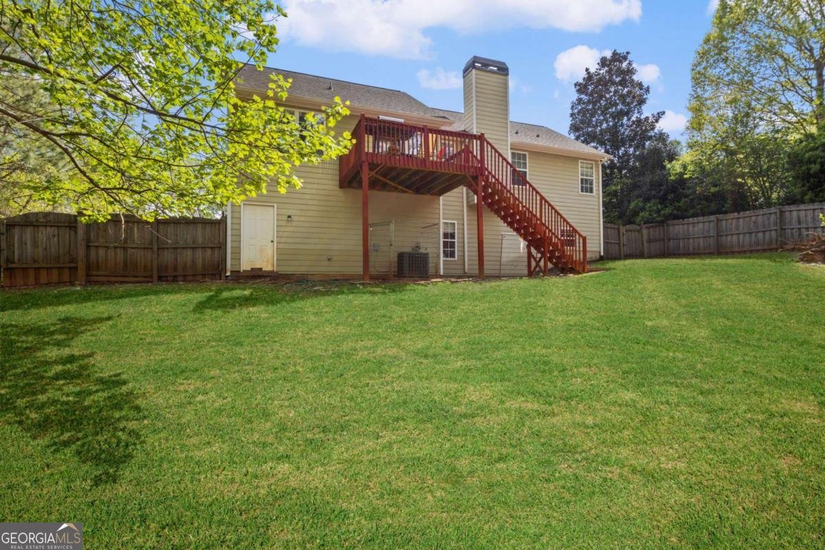6332 Fairoaks Place Douglasville - 33