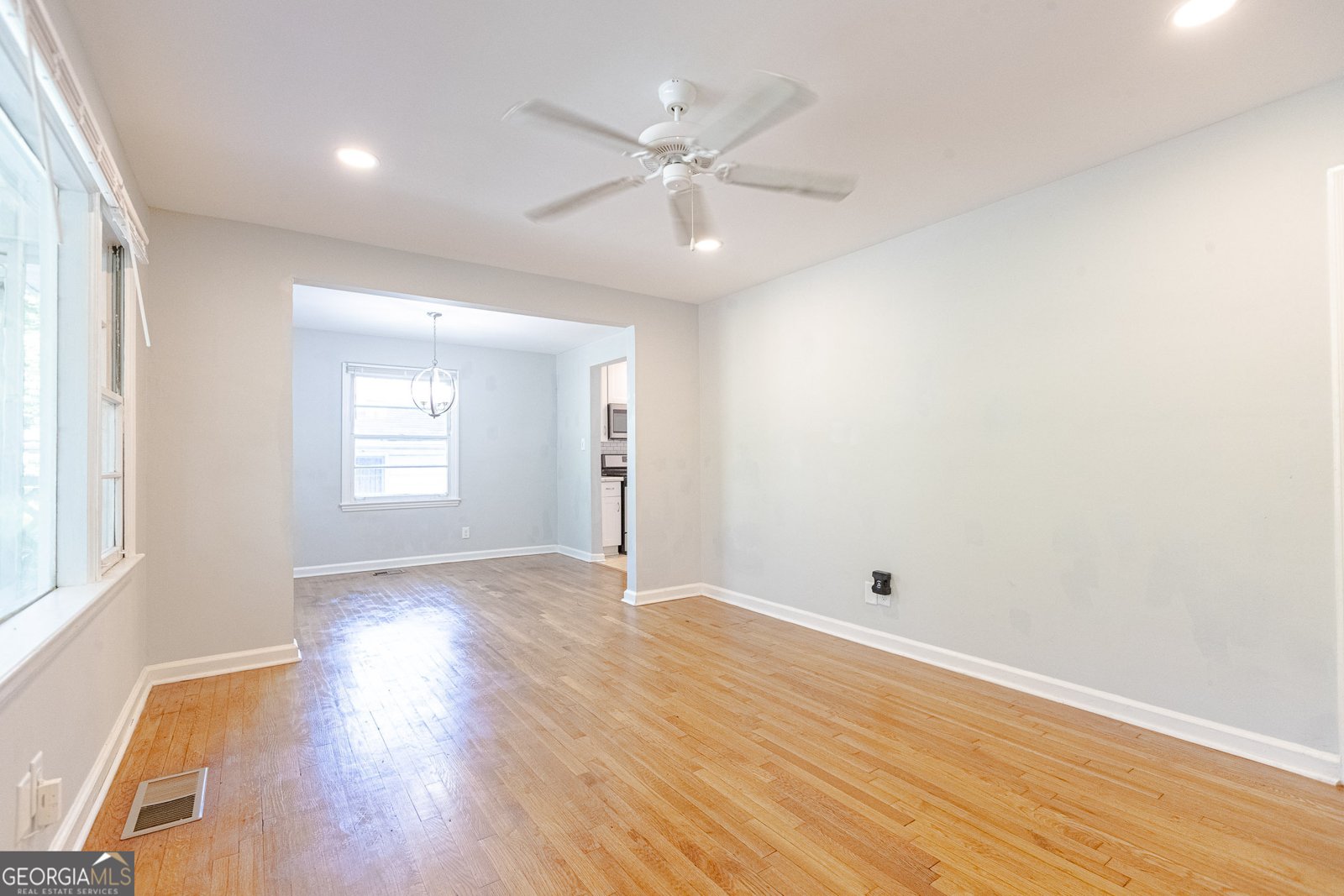 145 Holly Road Atlanta - 14